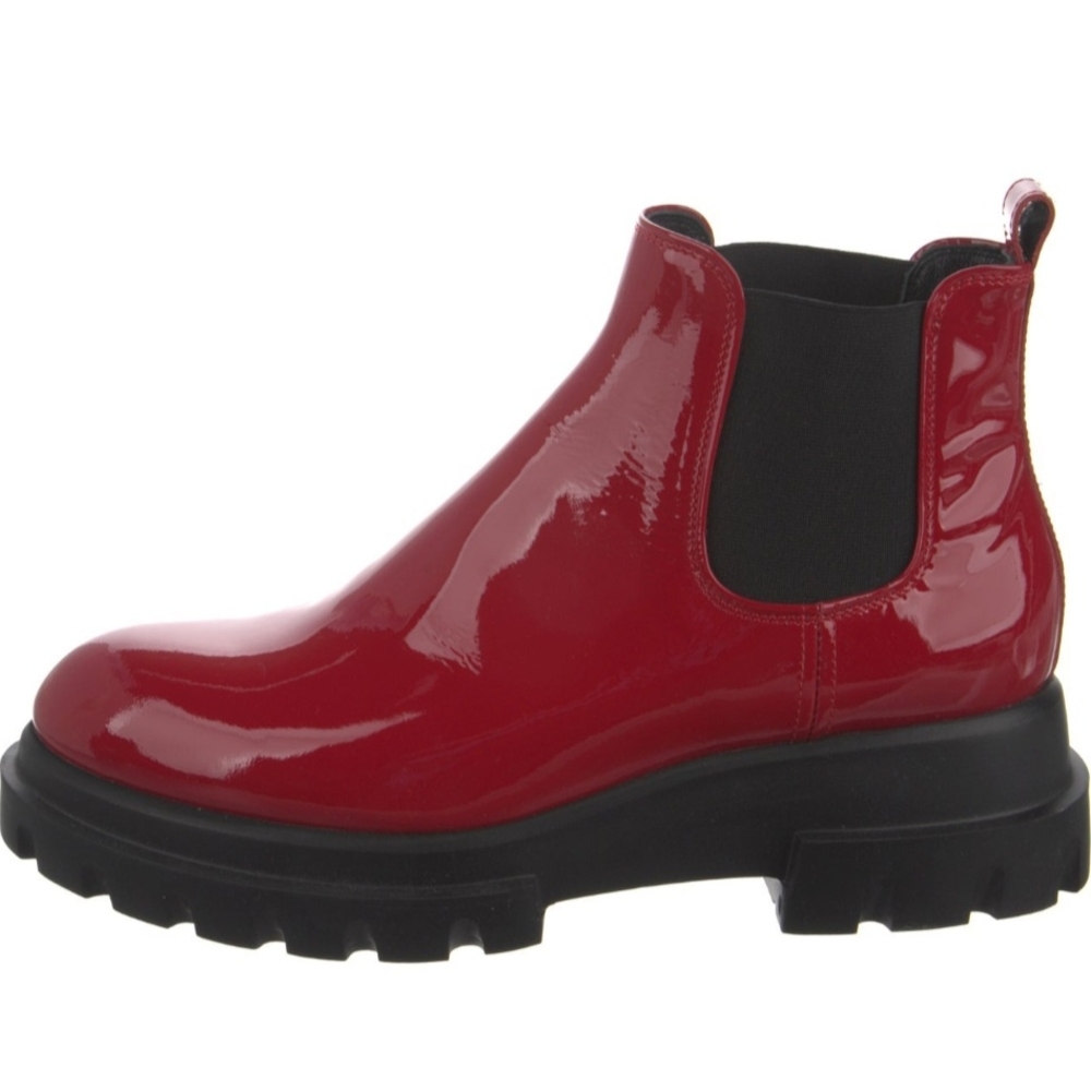 Agl Patent Leather 10/40